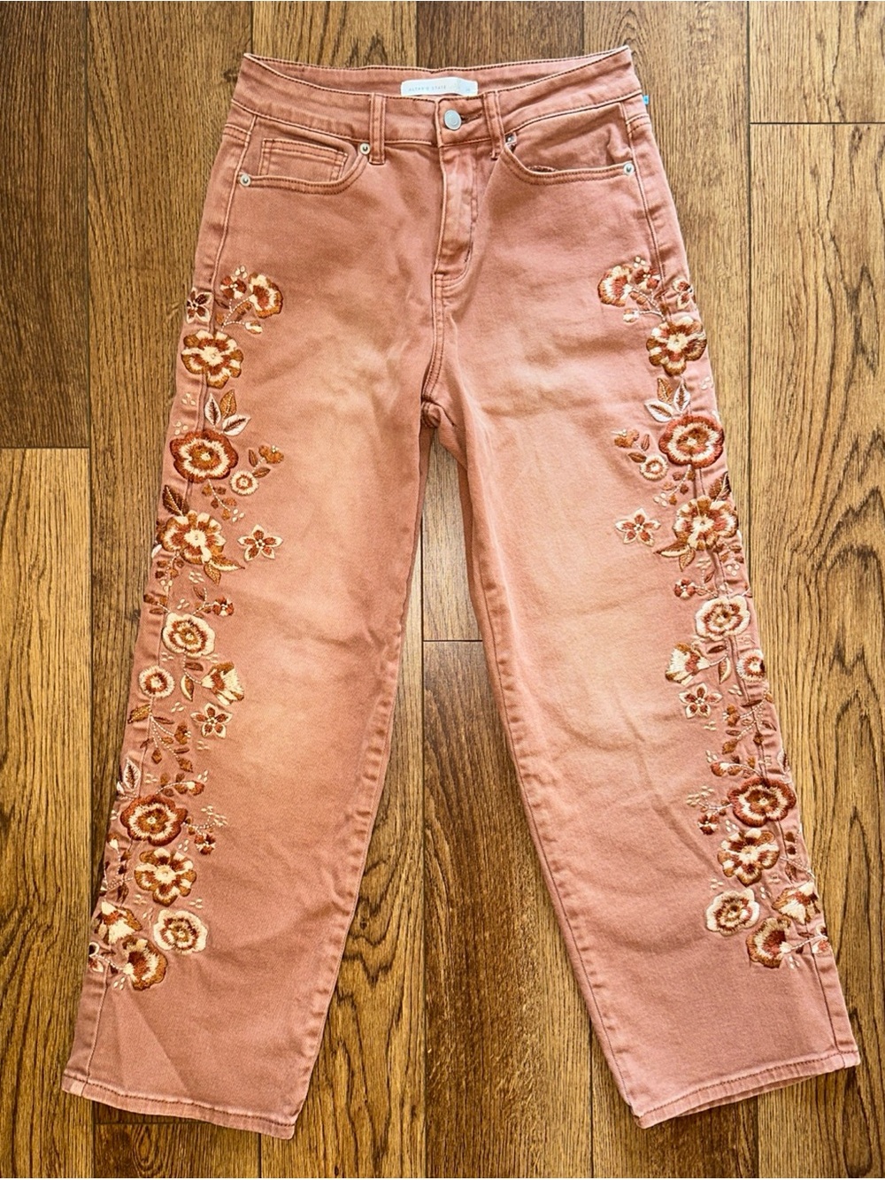Altar'd State Rust Embroidered Side Floral Sz 26 Boho Straight Leg High Waist